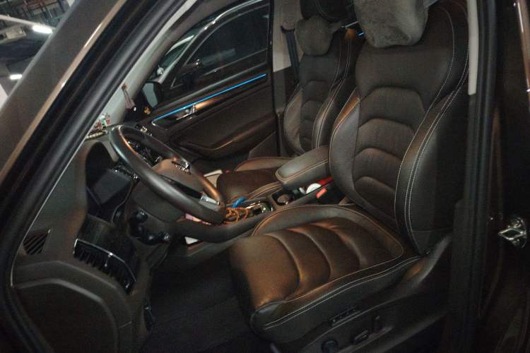 Used Skoda Kodiaq 2019 Facelifted TSI380 7-Seater All-Wheel-Drive Flagship Version China VI Standard