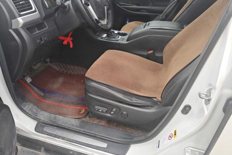 Used Toyota Highlander 2015 2.0T Four-Wheel Drive Luxury Edition 7-Seater Left Front Seat