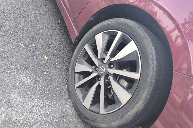 Used Nissan Sylphy 2020 1.6L TOP CVT Luxury Edition Right Front Wheel Hub