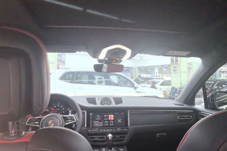 Used Porsche Macan 2021 Macan 2.0T
