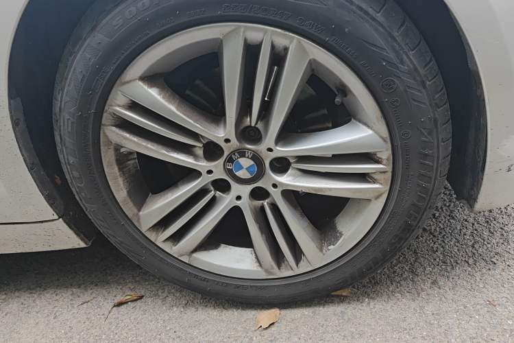 Used BMW 3 Series 2017 320Li Fashion Model
