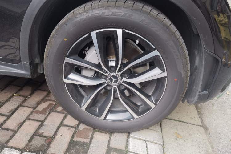 Used Mercedes-Benz GLC 2021 GLC 300 L 4MATIC Dynamic Model