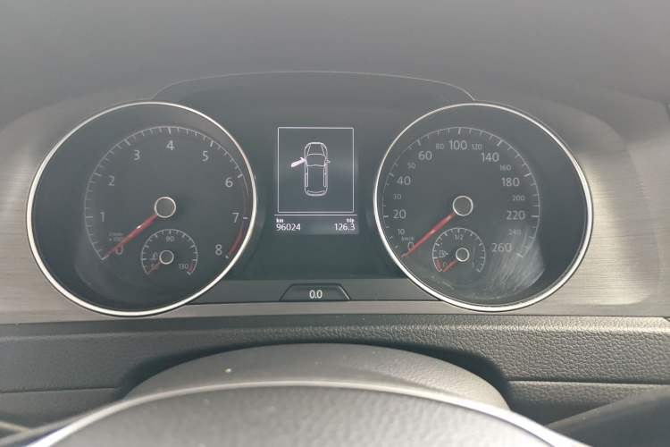 Used Volkswagen Golf 2016 1.6L Automatic Comfort Model
