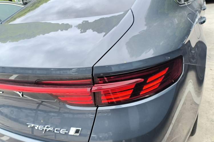 Used Geely Auto Preface 2023 2.0TD Prestige Version
