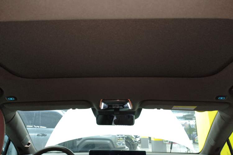 Used Denza Z9GT 2024 1100 Four-Wheel Drive Ultra Version Headliner