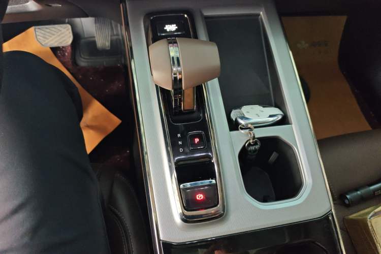 Used GAC Trumpchi GS4 2024 MAX 1.5T Flagship Edition Gear Lever