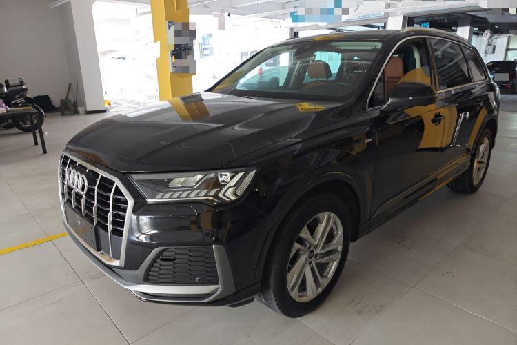 Used Audi Q7 2023 45 TFSI quattro S line Sport model