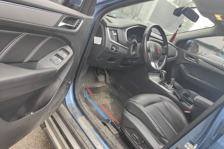 Used Roewe RX5 2018 20T Two-Wheel Drive Automatic Flagship Edition Driver Seat