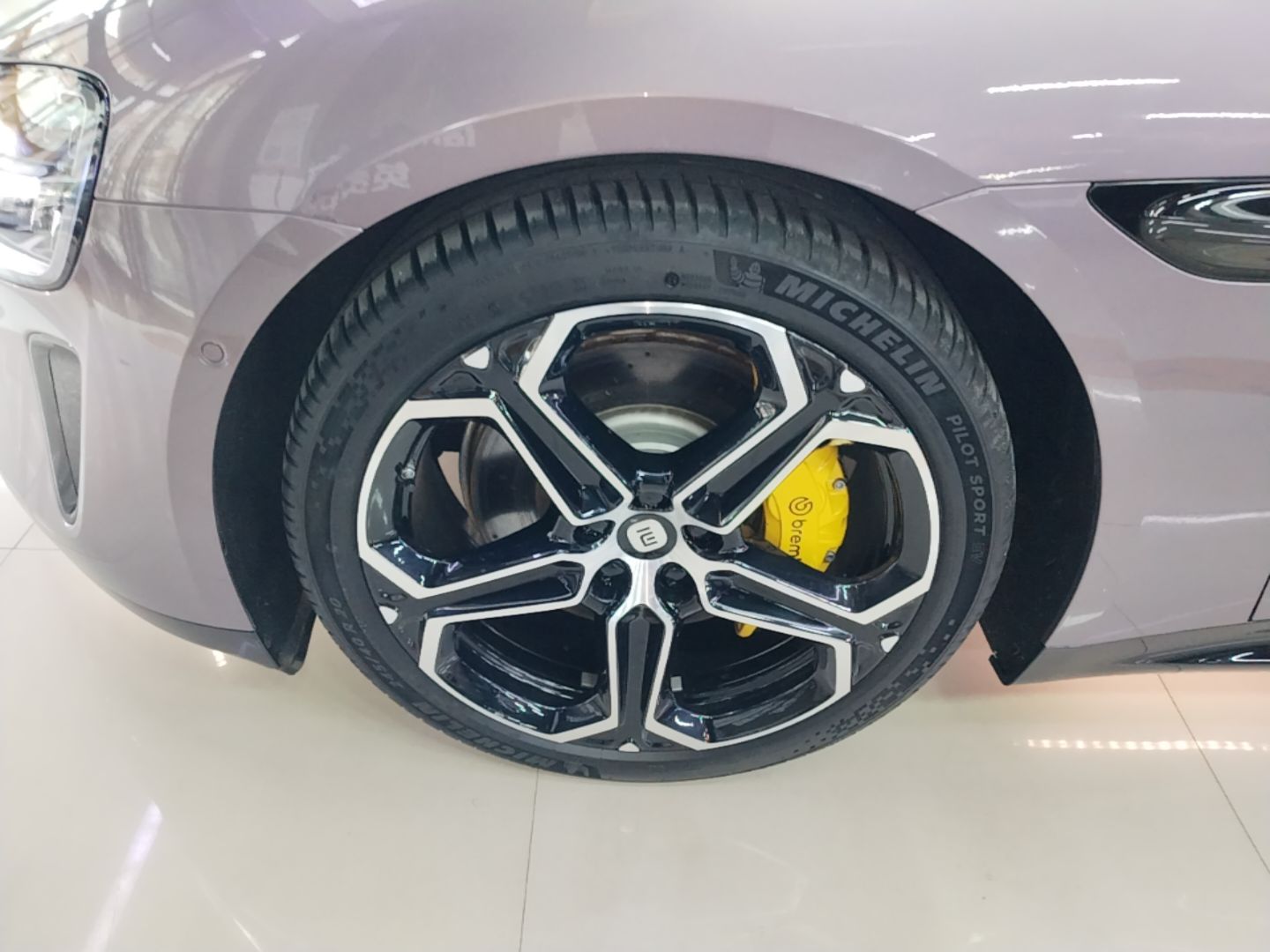 Xiaomi Auto SU7 2024 Four-Wheel Drive Ultra-Long Range Advanced Intelligent Driving Max Edition — снимка 10