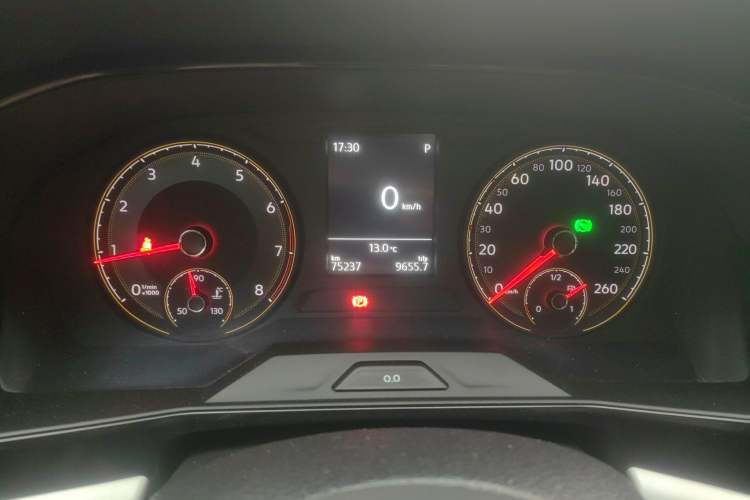 Used Volkswagen Lavida 2019 1.5L Automatic Vision Edition China VI Standard Instrument Cluster