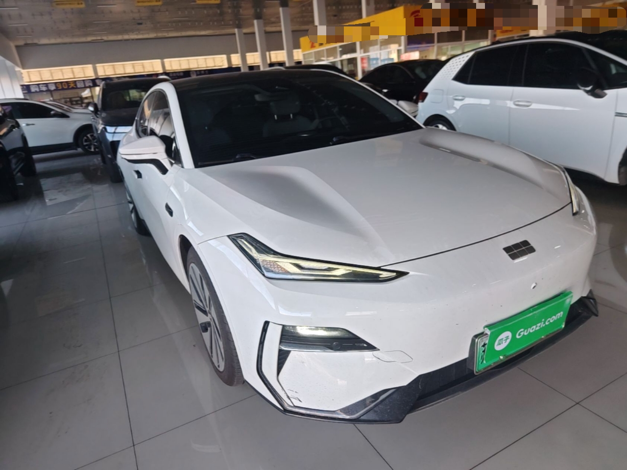 Geely Galaxy E8 2024 550 km Range Rear-Drive MAX — снимка 3