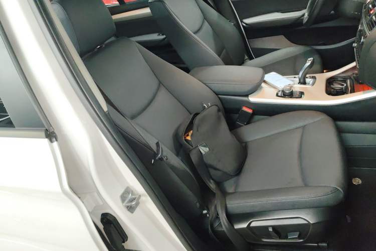 Used BMW X3 2016 sDrive20i Right Front Seat