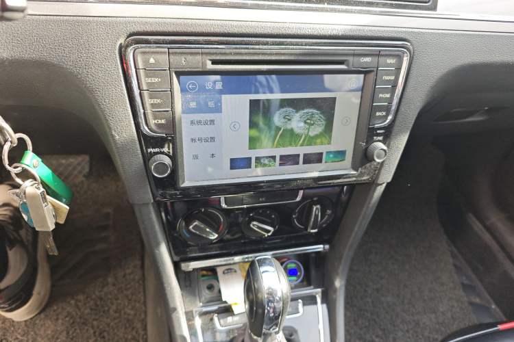 Used Volkswagen Bora 2015 Value Edition 1.6L Automatic Comfort Version