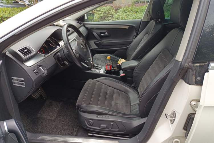 Used Volkswagen FAW-Volkswagen CC 2012 2.0 TSI Luxury Model Left Front Seat