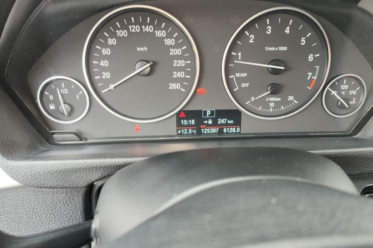 Used BMW 3 Series GT 2016 320i Fashion Model
