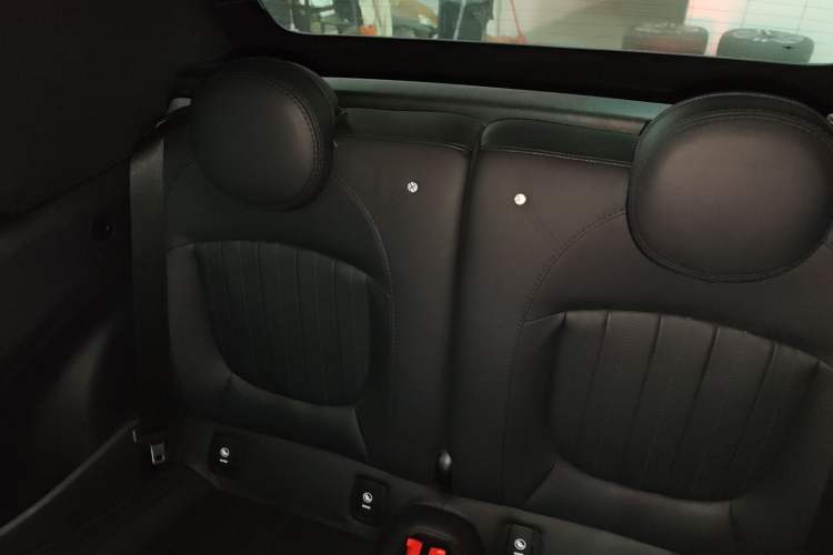 Used MINI MINI 2018 1.5T COOPER CABRIO Artist