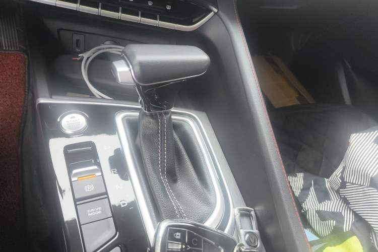 Used CHANGAN Eado 2021 PLUS Blue Whale NE 1.4T GDI DCT Prestige Model Gear Lever