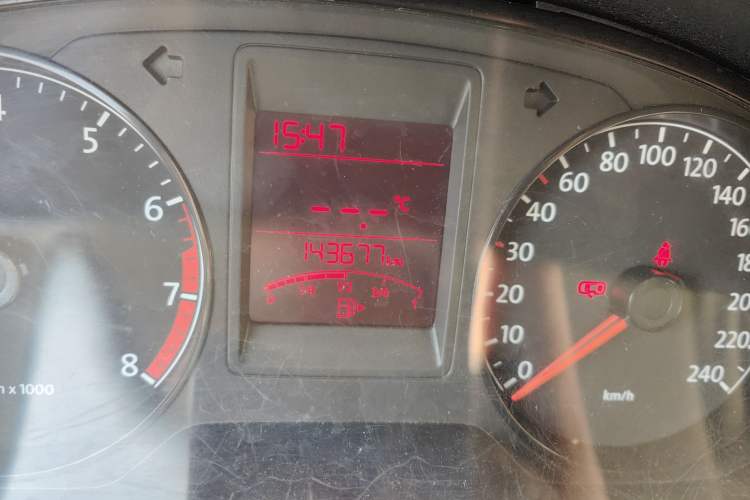 Used Volkswagen Jetta 2013 1.4L Manual Fashion Model