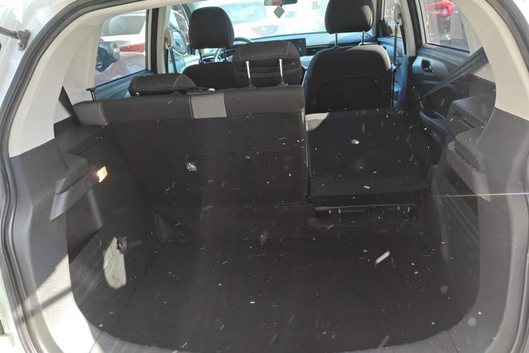 Used BAIC Beijing X3 2019 1.5L Manual Glory Edition Trunk