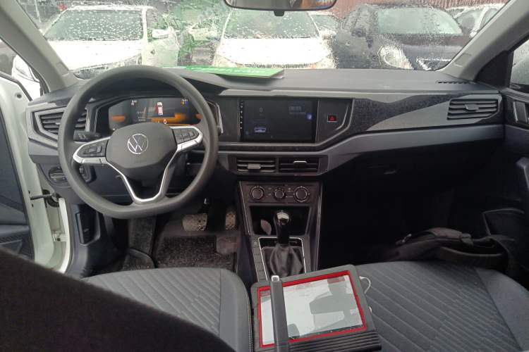 Used Volkswagen Lavida 2023 New Rui 1.5L Automatic New Yi Edition Center Console