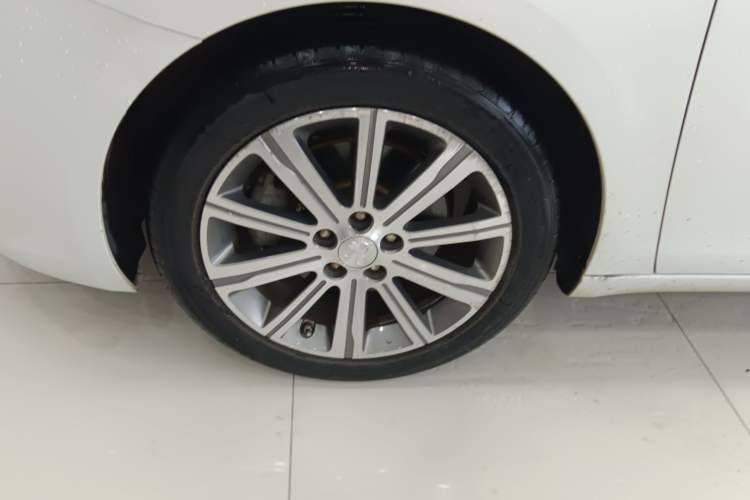 Used Peugeot 408 2016 1.6T Automatic Luxury Edition