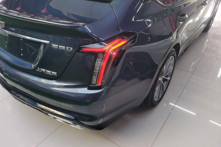 Used Cadillac CT5 2020 28T Leading Sport Model