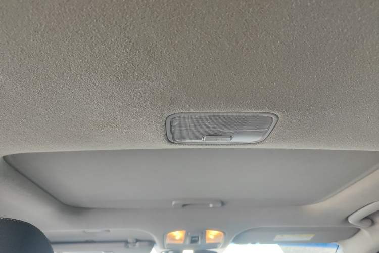 Used Hyundai Elantra (6th Generation / Lingdong) 2016 1.6L Automatic ZhiXuan – Elite Version