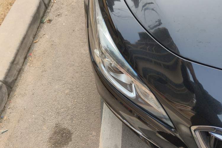 Used Buick LaCrosse 2016 20T Leading Model Right Front Headlight