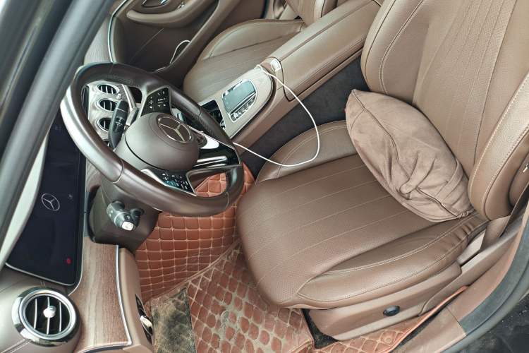 Used Mercedes-Benz E-Class 2023 E 300 L Luxury Model
