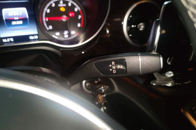 Used Mercedes-Benz V-Class 2018 V 260 L Prestige Extended Version China VI