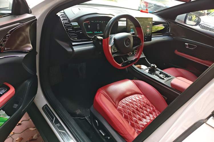 Used BYD Han 2020 EV Four-Wheel Drive High-Performance Flagship Model