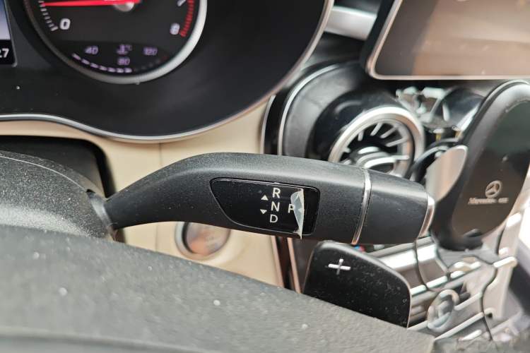 Used Mercedes-Benz C-Class 2015 C 300 L Sport Edition Gear Lever