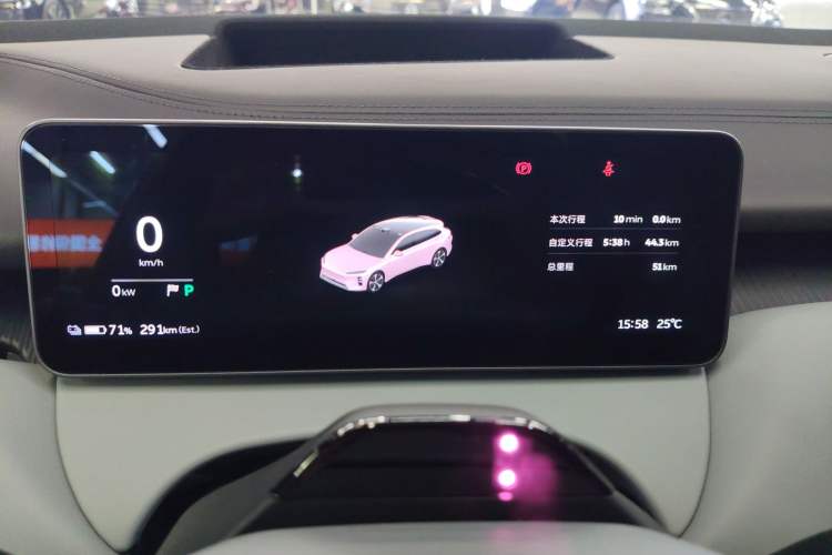 Used Nio ET5T 2025 75 kWh Touring
