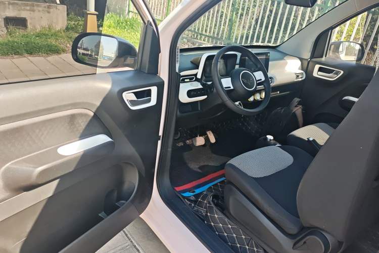 Used Wuling Hongguang MINIEV 2024 3rd Generation 170 km Driver Seat