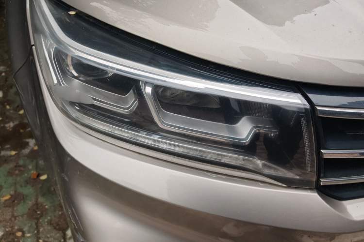 Used FORTHING Joyear X5 2017 Jingxiang Series 1.5T CVT Luxury Model