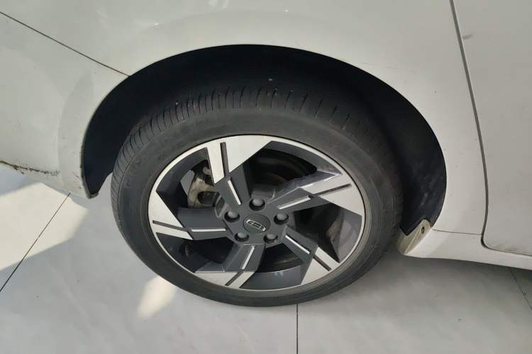 Used Geely Auto Emgrand L HiP 2022 1.5TD-DHT Pro 100KM Super Rui Right Rear Wheel Hub