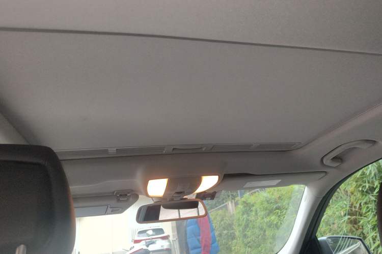 Used Mercedes-Benz E-Class 2010 E 200 CGI Elegant Model