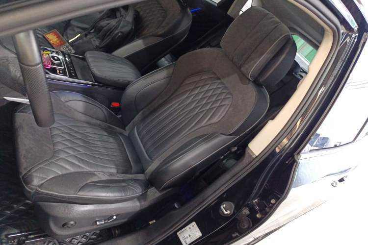 Used Hongqi HS5 2022 Revised Version 2.0T Smart Connect Flagship Edition