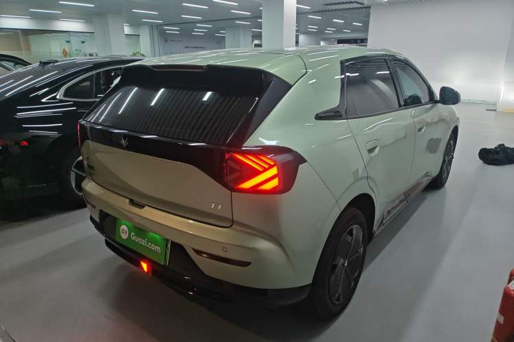 Used ARCFOX T1 2025 Model 320 PRO Rear Right 45 Deg