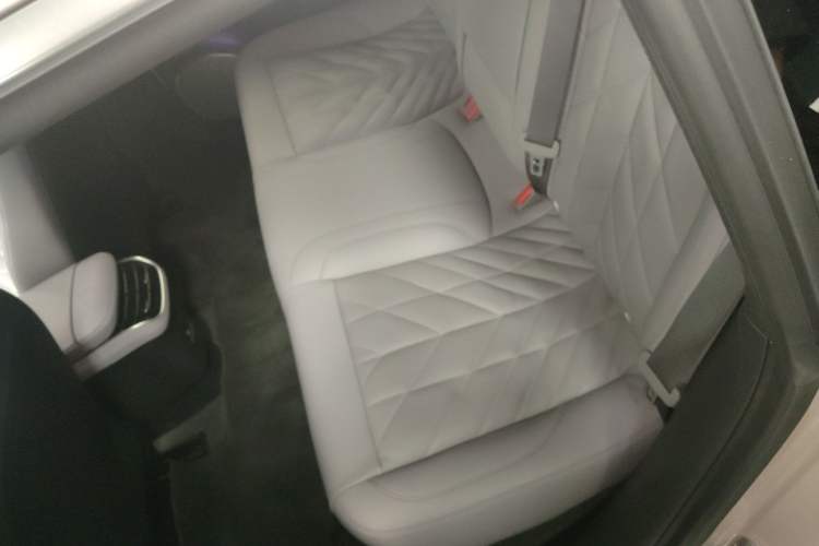 Used Nio ET5T 2025 75 kWh Touring