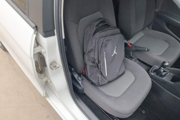 Used Volkswagen Jetta 2017 1.5L Manual Fashion Edition