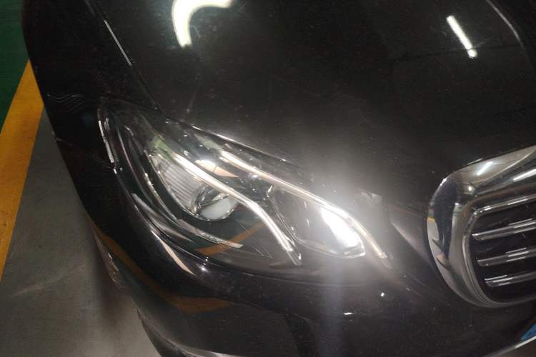 Used Mercedes-Benz E-Class 2019 E 200 L 4MATIC