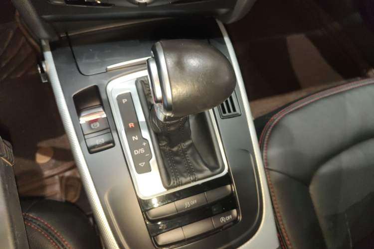 Used Audi A4L 2016 30 TFSI Collector's Edition Automatic Comfort Model
