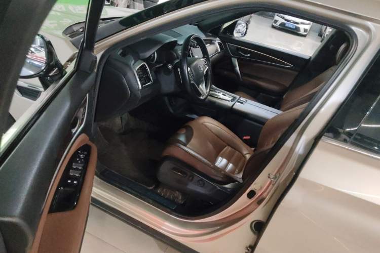 Used Honda UR-V 2017 370TURBO Four-Wheel Drive Prestige Edition China V
