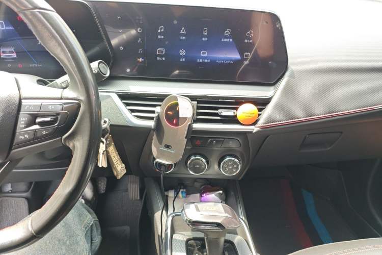 Used Chevrolet Trax 2022 Encore RS 1.5T CVT Cool Audio And AC Panel