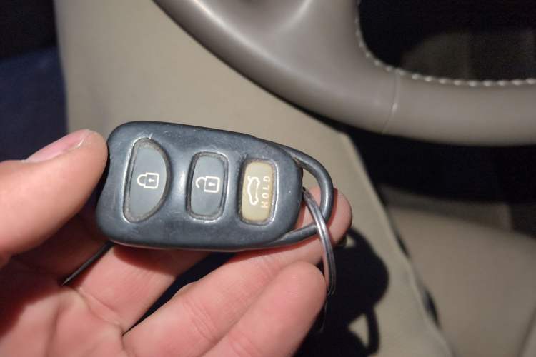 Used Hyundai MoInca 2009 1.8L Manual Luxury Edition GL