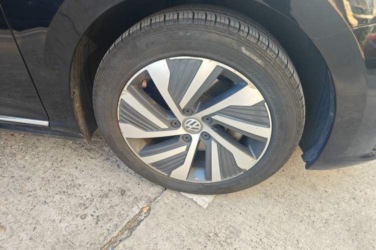 Used Volkswagen Passat New Energy 2020 430 PHEV Hybrid Luxury Edition China VI Standard