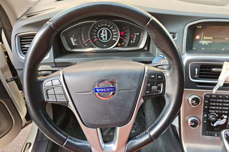 Used Volvo S60 2014 S60L 2.0T Smart Drive Edition