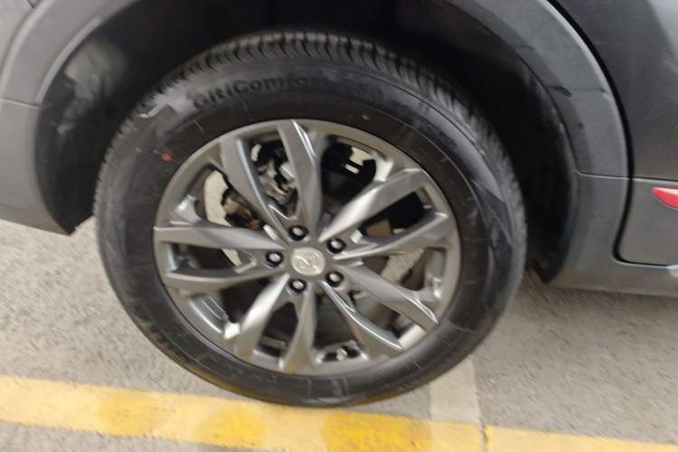 Used CHANGAN CS55PLUS 2021 Blue Whale Edition 1.5T DCT Luxury Model Right Rear Wheel Hub