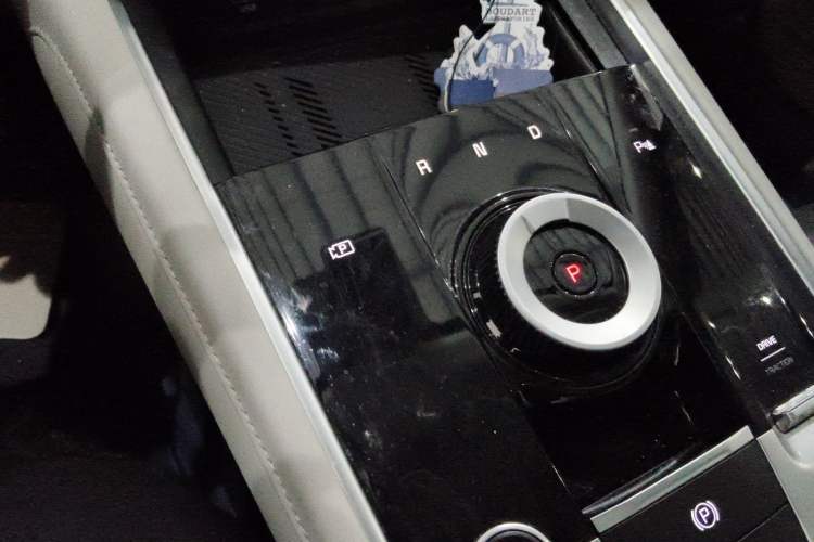 Used Kia Sportage (Chinese Domestic Model) 2023 1.5T Two-Wheel Drive Prestige Edition Gear Lever